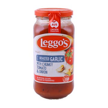 Leggo's Roasted Garlic With Chunky Tomato & Onion Sauce 500g