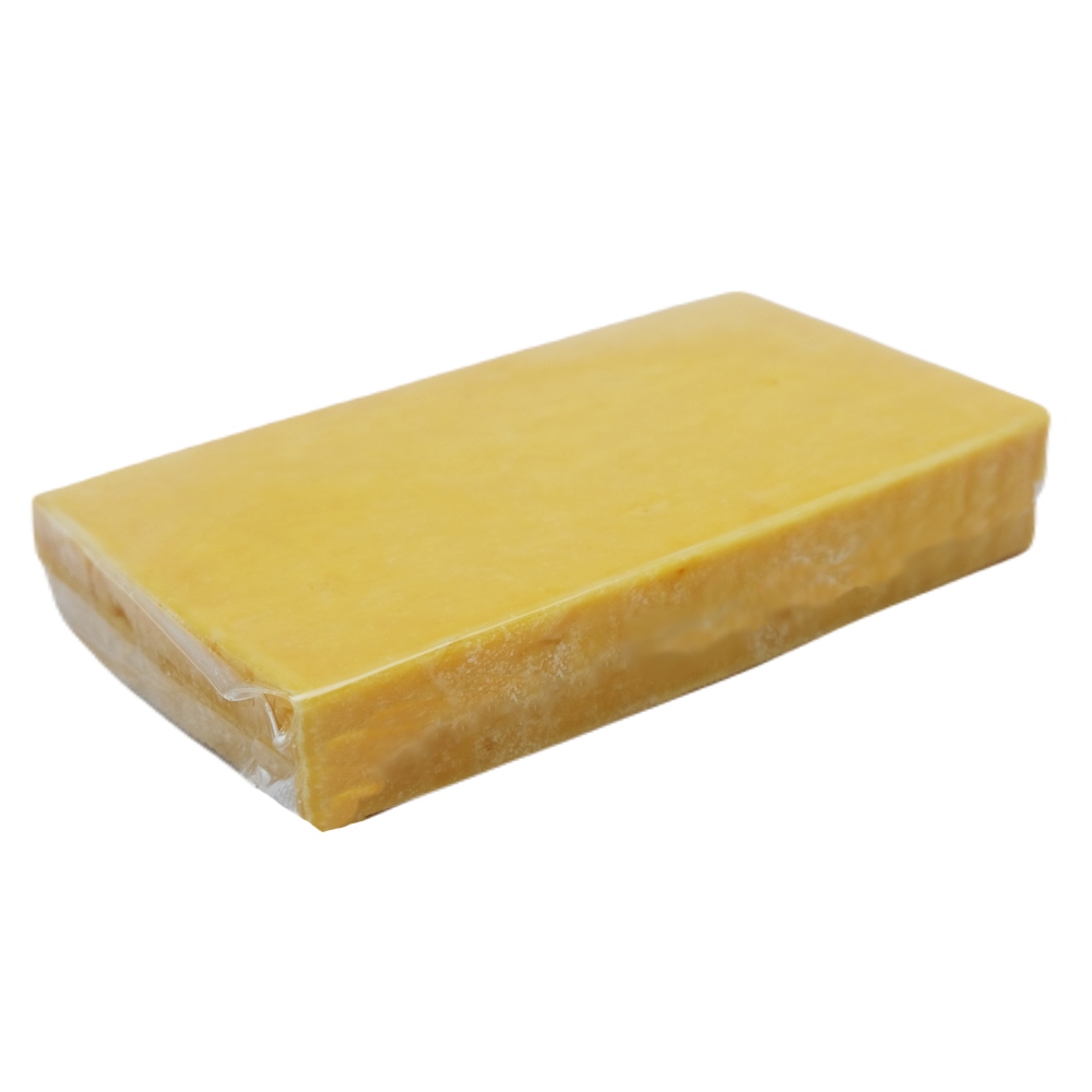 Pilgrims Choice Mild Red Cheddar Cheese [Per Kg] right side image