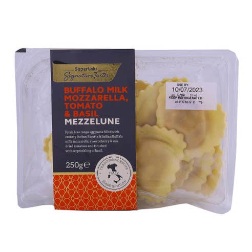 SuperValu Signature Tastes Buffalo Milk Mozzarella Tomato & Basil Mezzelune Ravioli 250g - Available at Alosra Online Supermarket