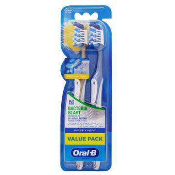 Oral-B Pro Expert Bacteria Blast Medium Toothbrush 