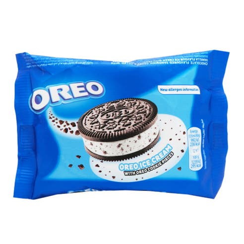 Oreo Cookie Sandwich Ice Cream 135ml 