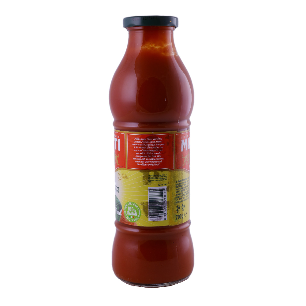 Mutti Passata Delicate With Basil Tomato Puree 700g back image