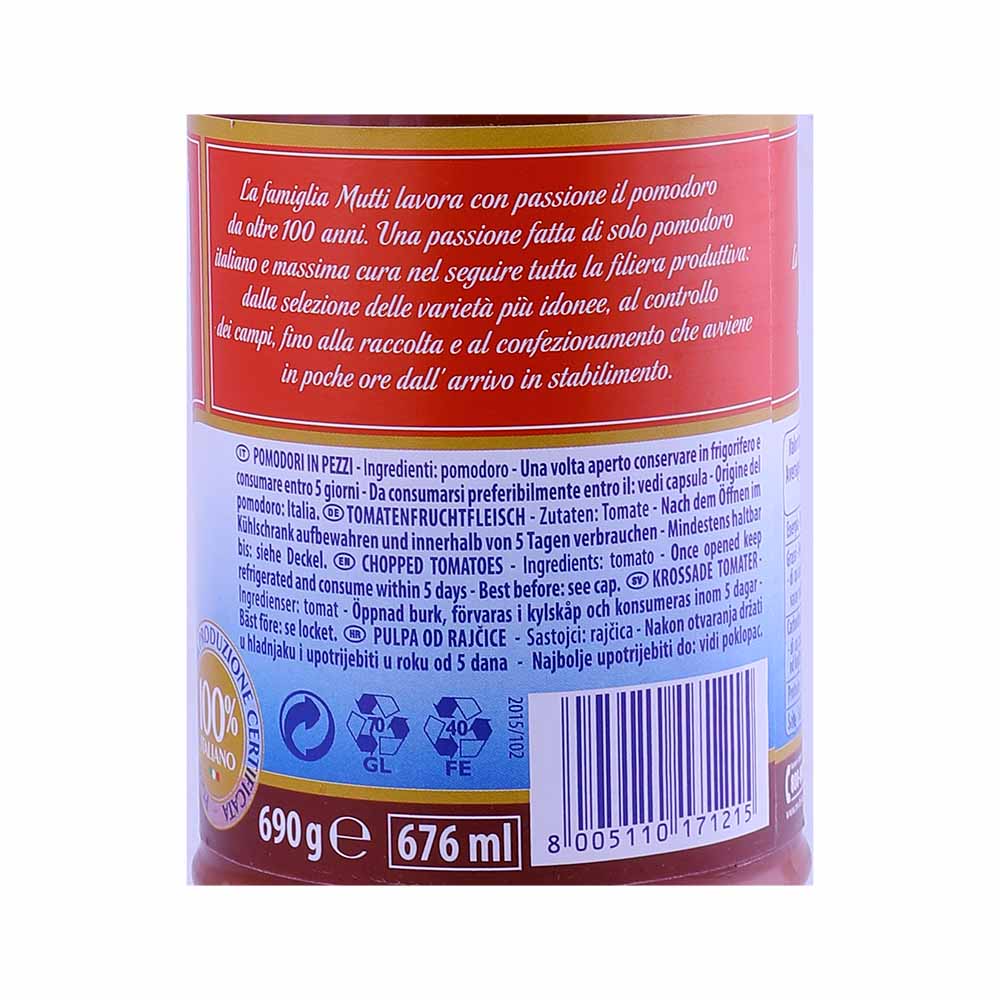 Mutti Polpa Rustica Chopped Tomatoes 690g back image