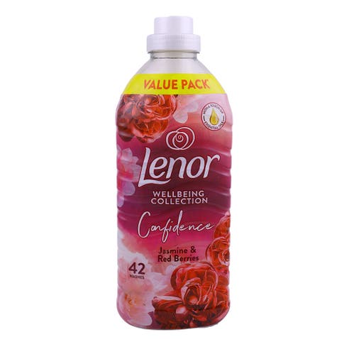 Fairy Lenor Jasmine & Red Berries Fabric Conditioner 1.386L 