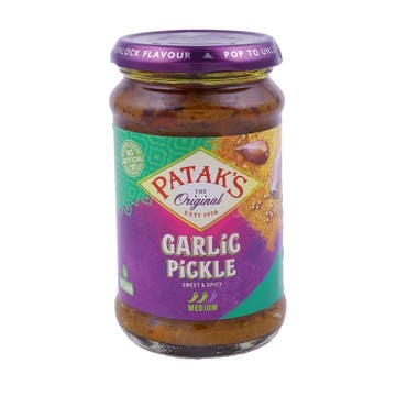 Patak's Garlic Pickle 300g