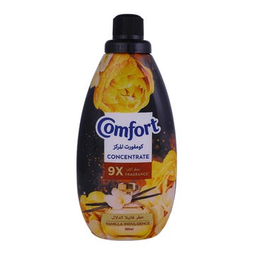 Comfort Vanilla Indulgence Fabric Conditioner 900ml