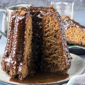 Sticky Date Cake