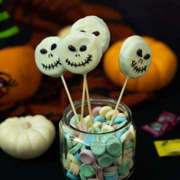 Jack Skillington Oreo Pops